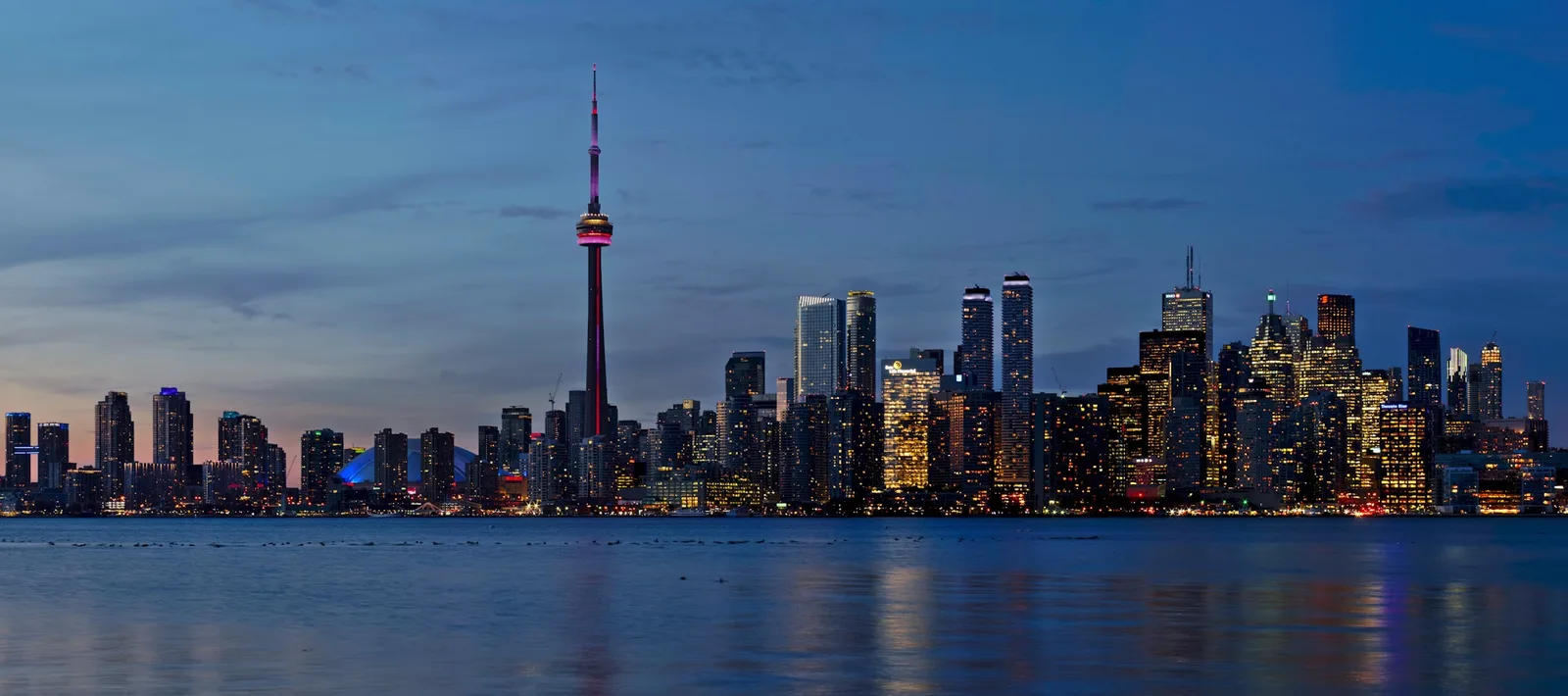Toronto skyline featuring the CN Tower